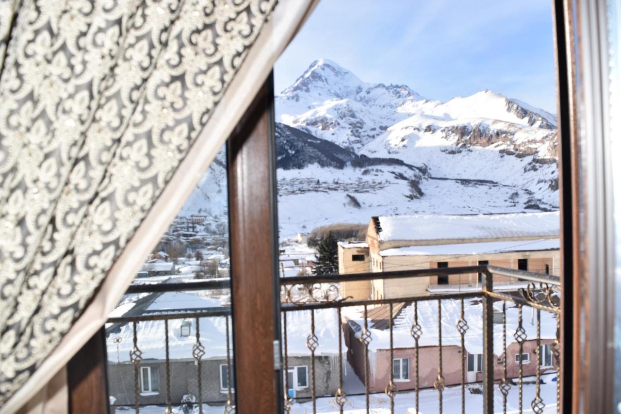 Hotel Iveria Stepancminda Exteriér fotografie