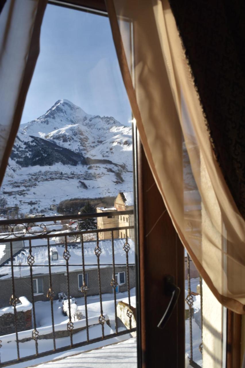 Hotel Iveria Stepancminda Exteriér fotografie